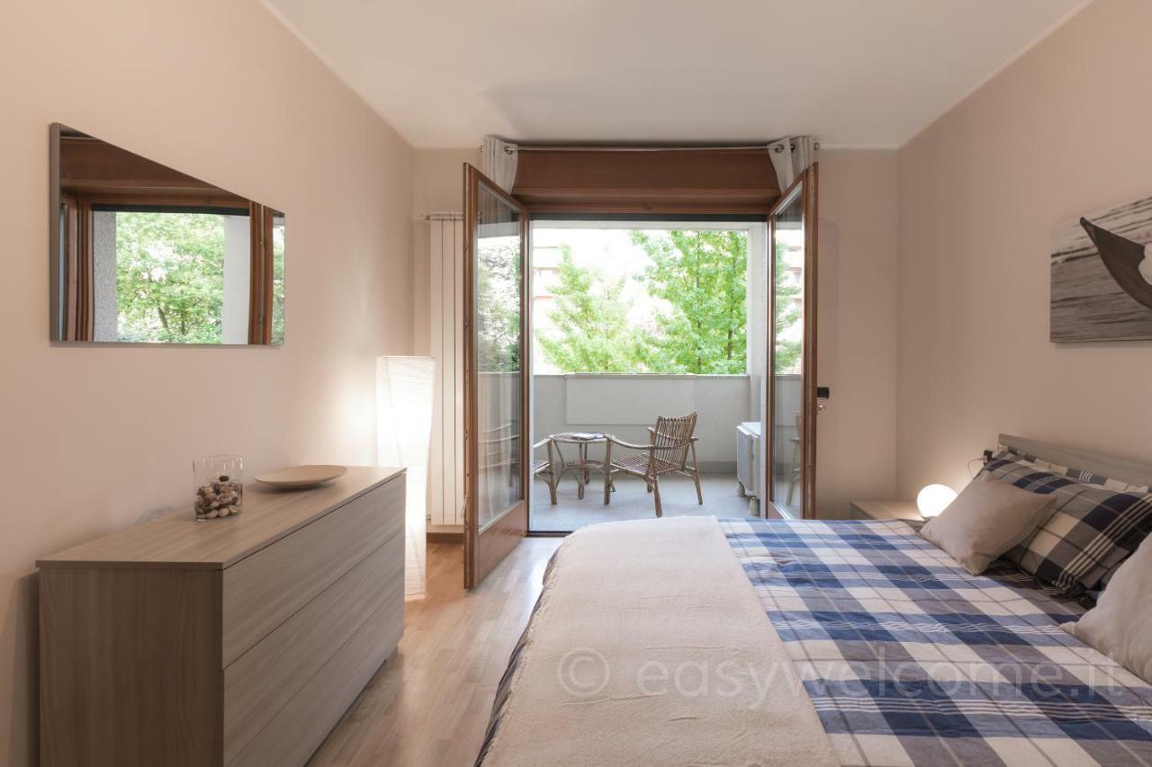 Easy Welcome Casa Rosada Apartment Nova Milanese Exterior photo